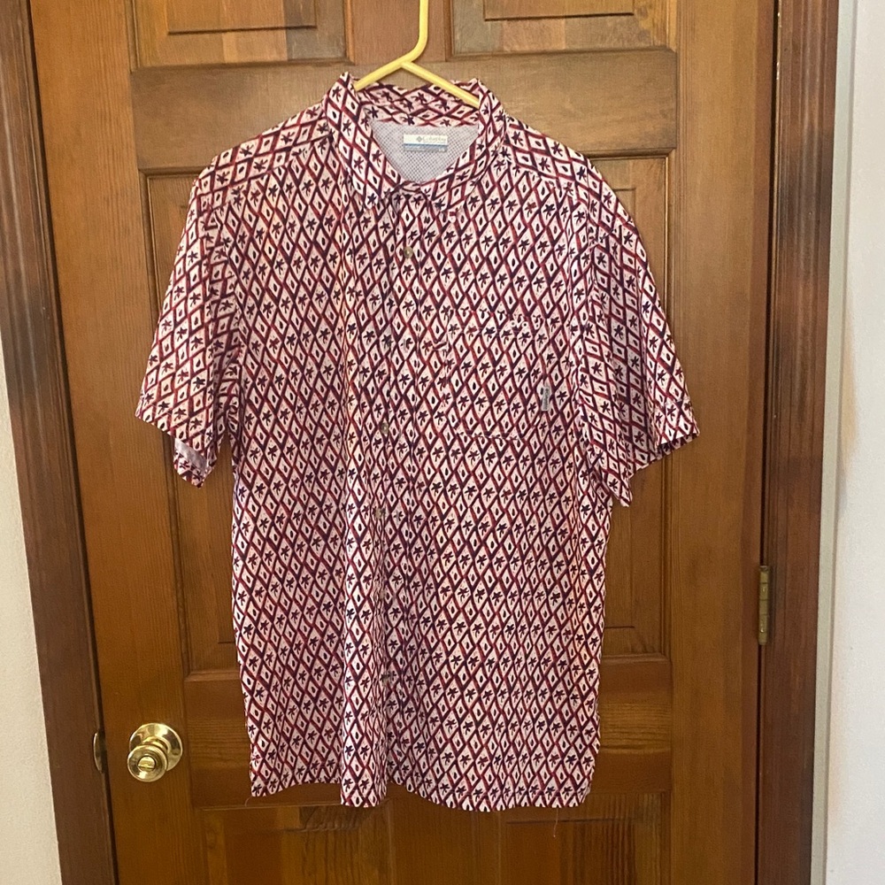 Stylish Red and White Patterned Men's Shirt